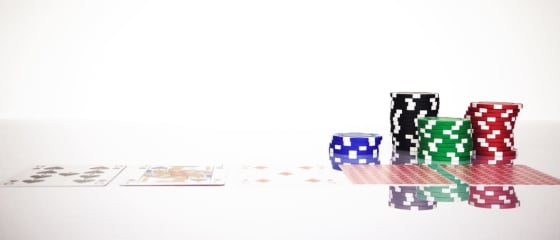 Compreenda a regra do Blackjack Soft 17 em jogos de azar online
